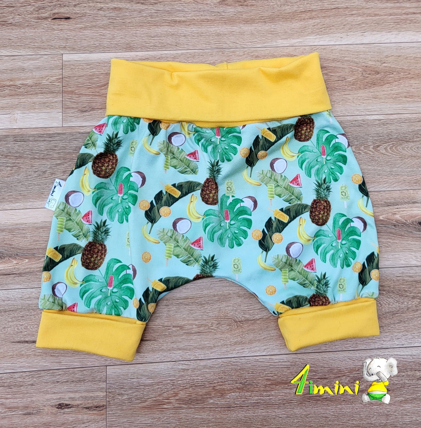 Short évolutif fruits tropicaux - Liquidation