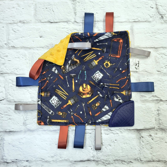 Le coffre d'outil - Doudou étiquettes craquante avec coin de dentition