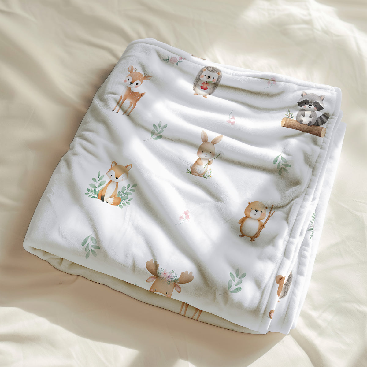 couverture, calinou doudou motif animaux de la forêt aquarelle
raton, renard, hérisson, lapin, écureuil, orignal