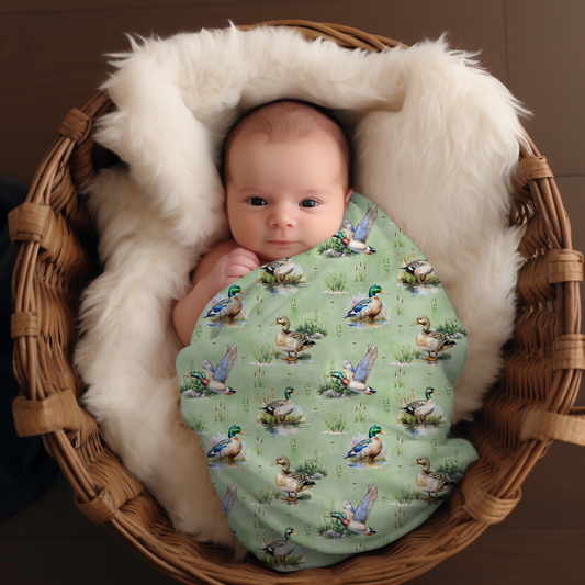 Couverture d'emmaillotage en mousseline de bambou et coton pour bébé, doudou motif  Les amis de l'étang, canard, mallard, colvert par 4Timini.